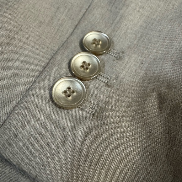 Kate Hill Women's Beige Blazer with Polka Dot Lining - Picture 13 of 13